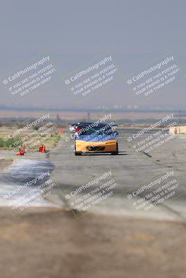 media/Sep-20-2025-Extreme Speed (Sat) [[1fcc23683c]]/Orange (Mid Intermediate)/Session 2 (Sunrise)/